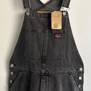 LEVIS MENS OVERALLS (NEW)